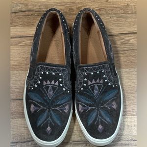 Frye Ivy Sneaker Size 7